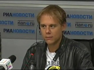 press conference of armin in moscow (06 05 2011)