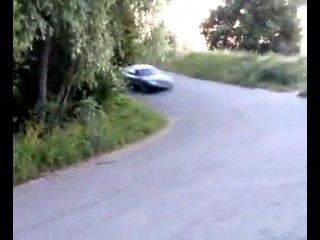 they didn’t let me pass, when all of a sudden a very beautiful drift on audi